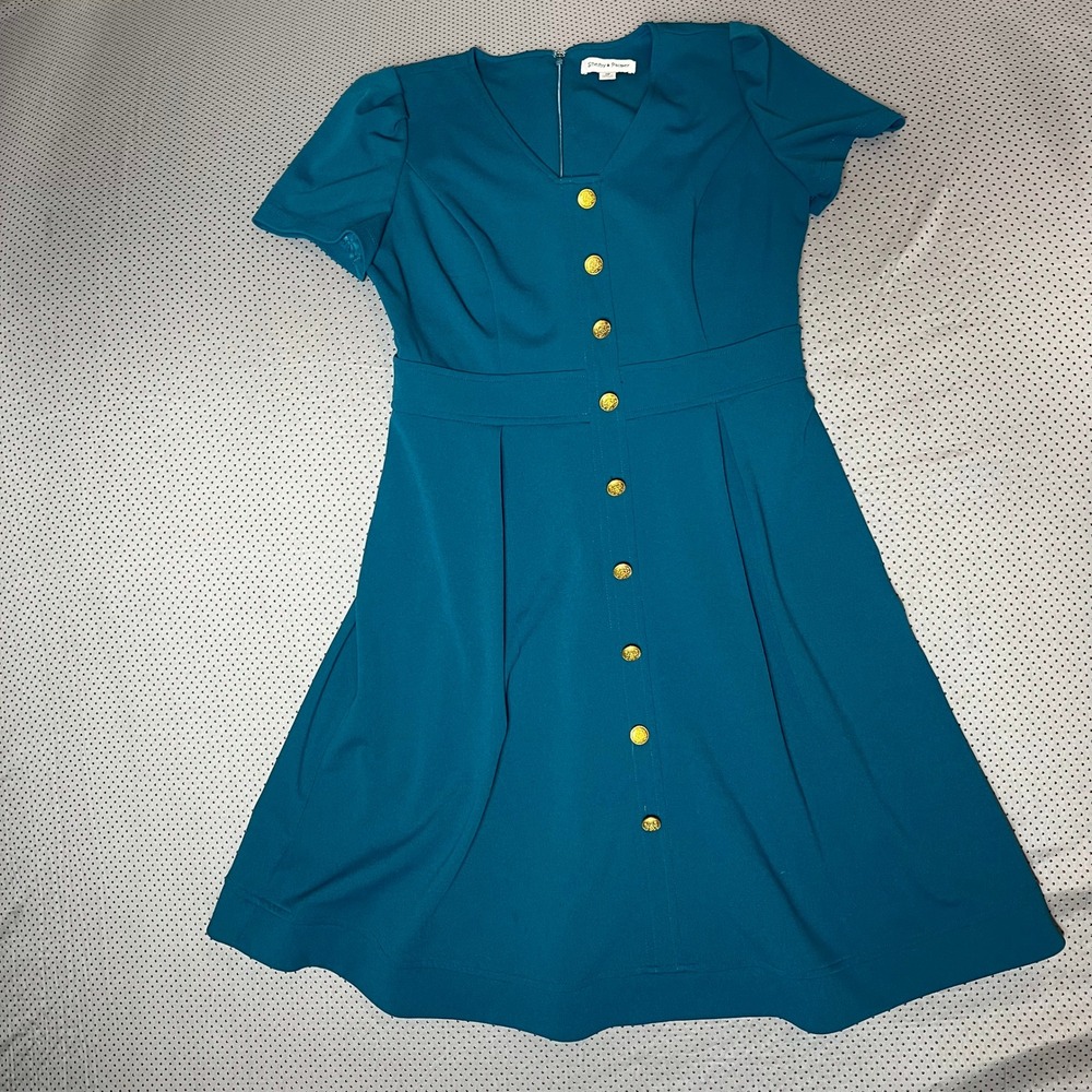 Shelby & Palmer V-Neck, A-Line Classic Dress- Size 10 Women's with Gold Buttons